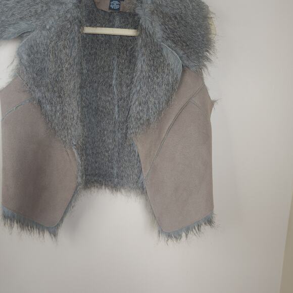JDS Open Front Suede Vest with Faux Fur in Brown Size M - Picture 3 of 9